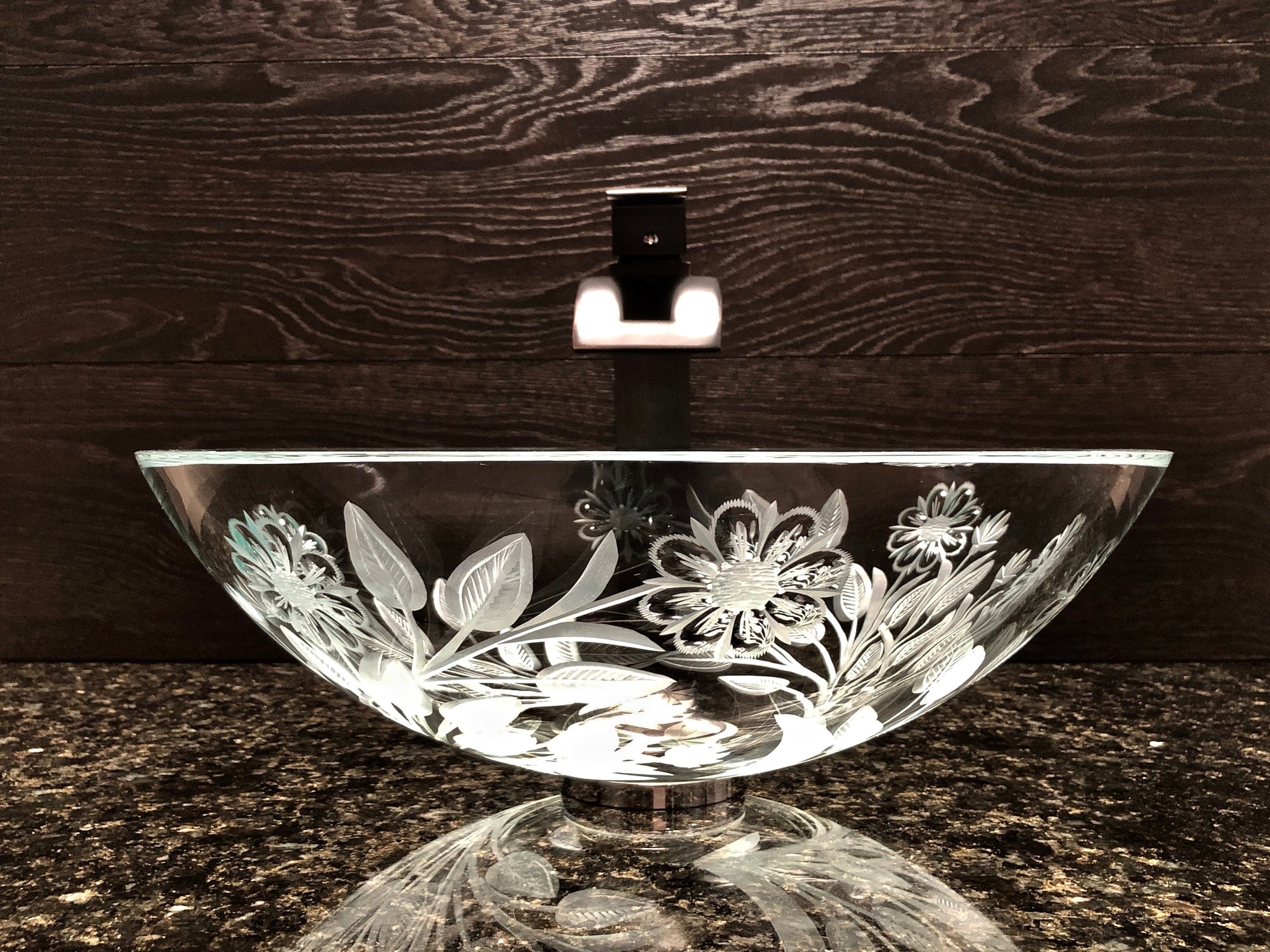Lotus II - Elegant Glass Engraving Studio 